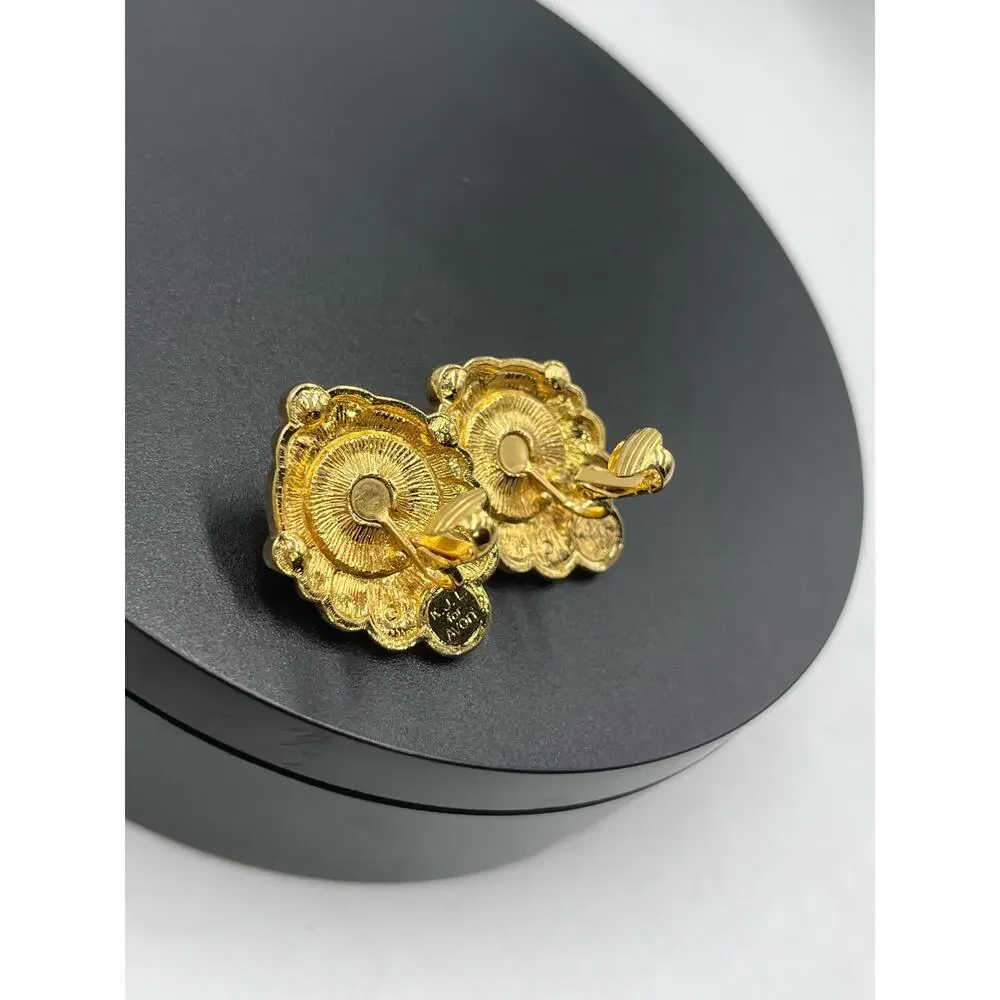 Vintage KJL for Avon "Renaissance Collection" Faux‎ Pearl Clip On Earrings - Picture 15 of 15